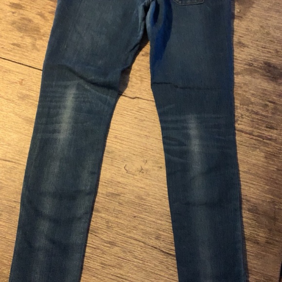 Levi’s skinny jeggings - fits so well size 30 waist - Picture 2 of 3